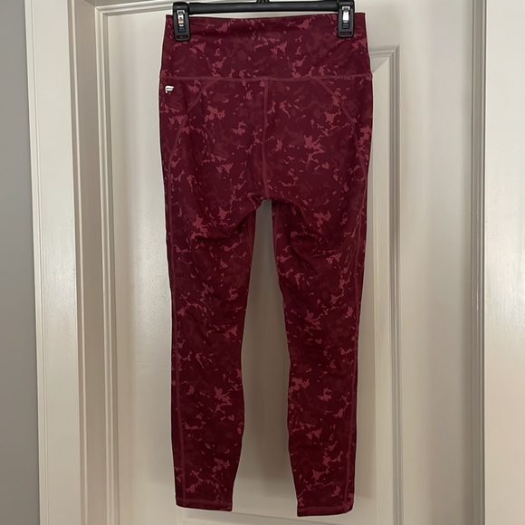 Define PowerHold High Waisted 7/8 Legging - Picture 4 of 7